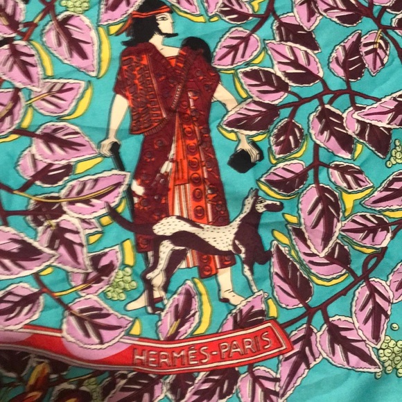 HERMÈS LA PROMEMENADE DE PLATON SILK WRAP/SHAWL 120 CM - Picture 8 of 16